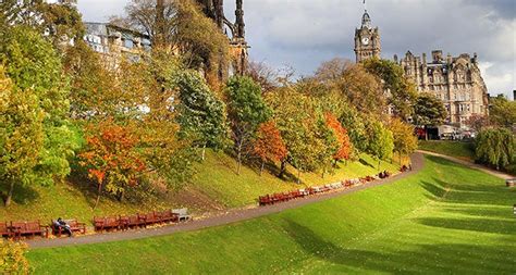 Princes Street Gardens - Most Beautiful Gardens in Edinburgh