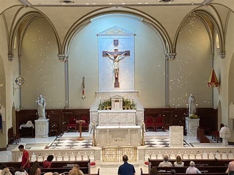 Watch The Miracle Of The Snow At The Basilica Of Saint Mary In Honor