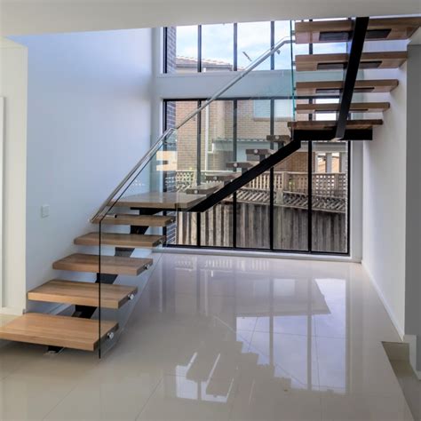 Tempered Safety Glass Tread Single Beam Staircase Indoor Solid Wood