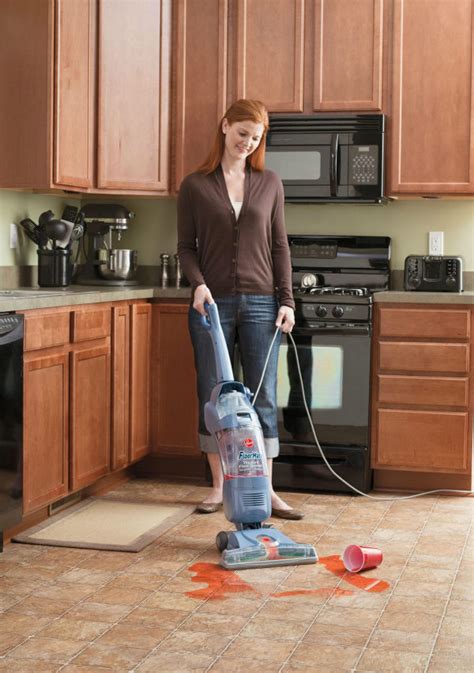 Hoover FloorMate SpinScrub Review - Carpet Cleaner Expert