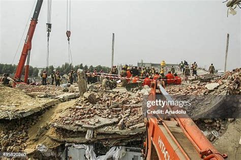 2015 Lahore Factory Disaster Photos And Premium High Res Pictures