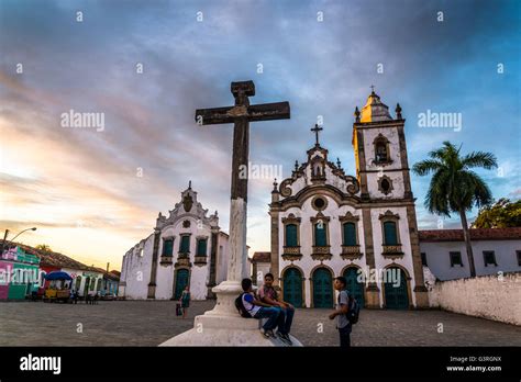 Praça Joao Xxiii - Church Santa Maria Magdalena and Museu de Arte Sacra, Praça João XXIII ...
