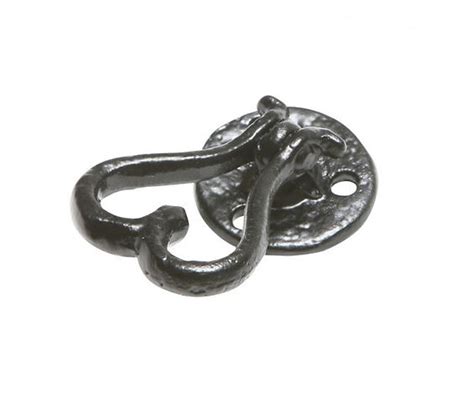 Kirkpatrick Black Antique Malleable Iron Heart Cupboard Pull Handle