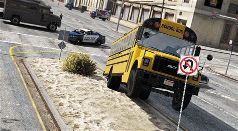 School Bus Chase Rgtavcustoms