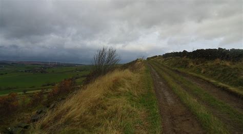 Footpath Along High Bank © Steven Ruffles Geograph Britain And Ireland