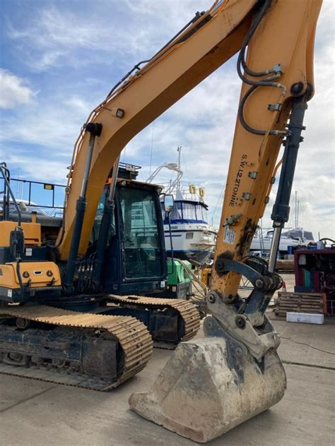 Digger Bidder Hyundai Hx L Excavator