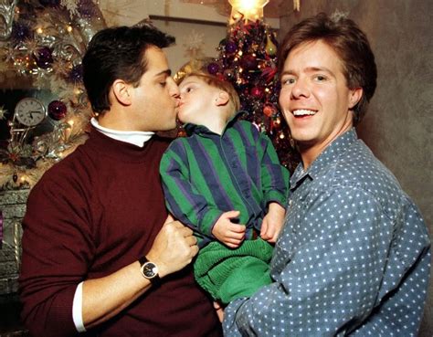 Disney prepara su primera película con un personaje abiertamente gay Alerta Digital