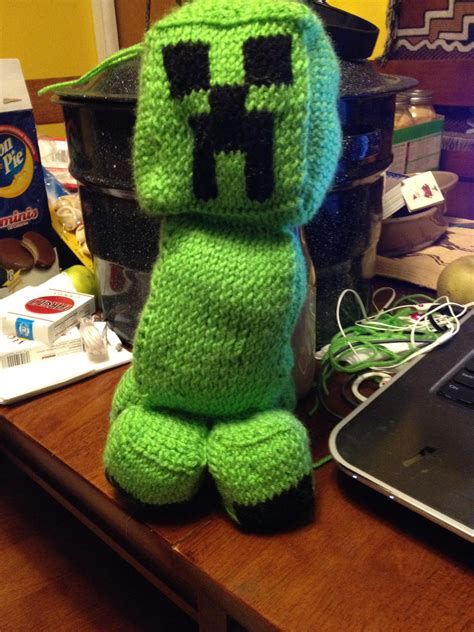 Knitted Creeper By Seikjo On Deviantart