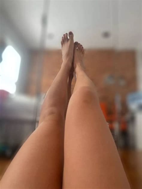 Please Help Me Stretch My Legs After My Workout Nudes Legs Nude Pics Org