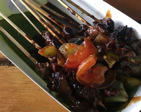 Peringkat 2 Restoran Tempat Makan Sate Enak Di Floating Market Di