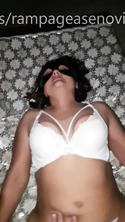 Bulgarische MILF Petya Liebe In Einem Hotel Mit Einer Freundin Mit Vorteilen XHamster