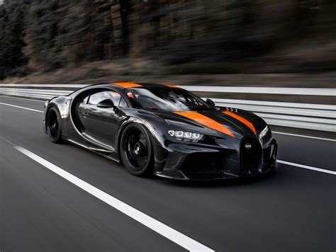 Lamborghini Aventador Vs Bugatti Chiron Who Wins