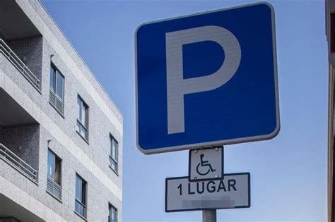 Conhe A As Consequ Ncias De Estacionar Em Lugares Para Deficientes E