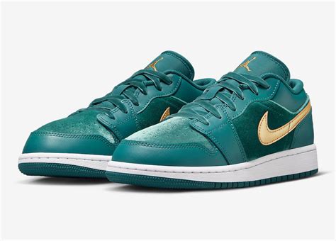 Air Jordan 1 Low GS Velvet Geode Teal FB9896-300