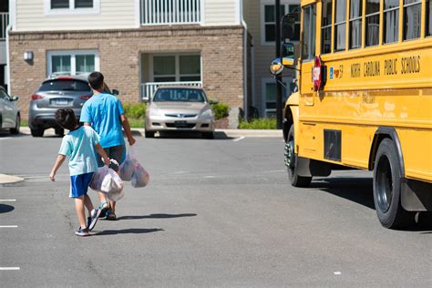 Chapel Hill Carrboro City Schools Employees Deliver Food For Students