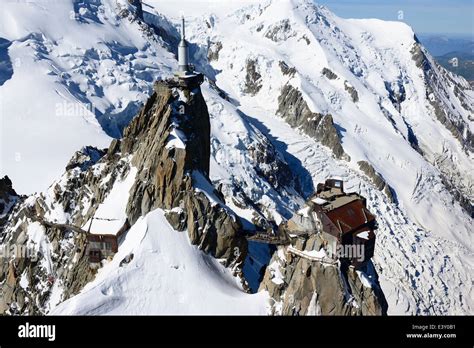 Gipfel Gipfel Chamonix Aiguille Midi Fotos Und Bildmaterial In Hoher