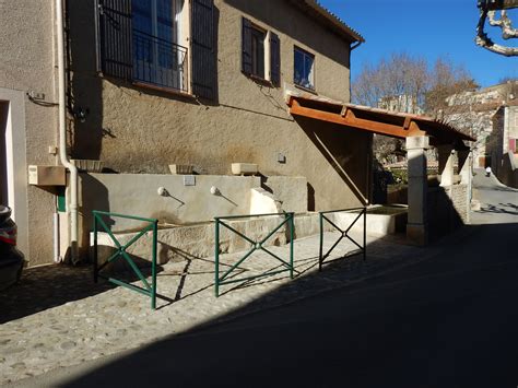 Fontaine Et Lavoir Dite Fontaine Lavoir Du Thorond Inventaire