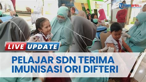 Pelajar Sdn Model Kota Malang Terima Imunisasi Ori Difteri Untuk Cegah