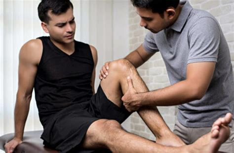 How To Treat A Knee Sprain Physical Therapy Fit People