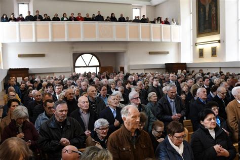 Kardinal Pulji Predvodio Proslavu Svetkovine Sv Josipa U Zenici Ika