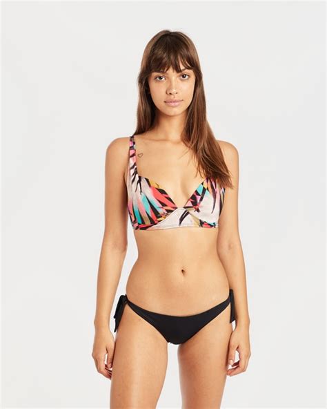 Sol Searcher Lace Back Underwire Bikini Top Billabong