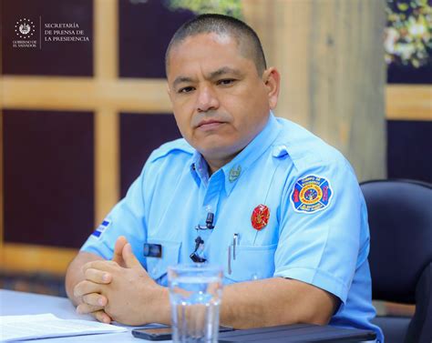 Diario El Salvador on Twitter DePaís El subdirector de Bomberos