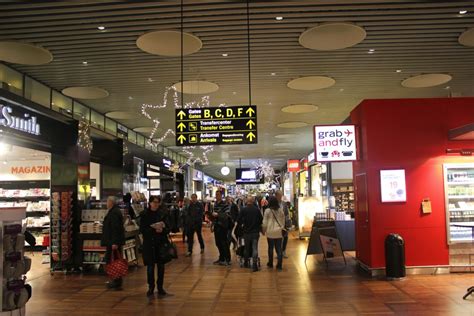 Malpensa il Terminal 2 casa di easyJet riaprirà il 31 maggio