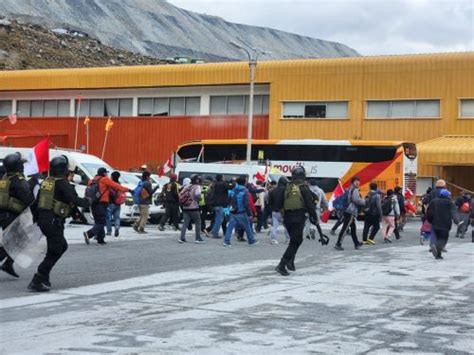 Áncash pobladores de Huamalíes toman campamento de Antamina en