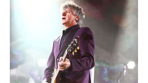 Crowded House To Reunite For First European Tour In A Decade 8days