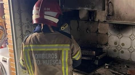 Tres heridos por quemaduras e inhalación de humo al incendiarse una