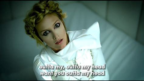 Ashlee Simpson 𝙊𝙪𝙩𝙩𝙖 𝙈𝙮 𝙃𝙚𝙖𝙙 Hd Official Video And Lyrics Youtube