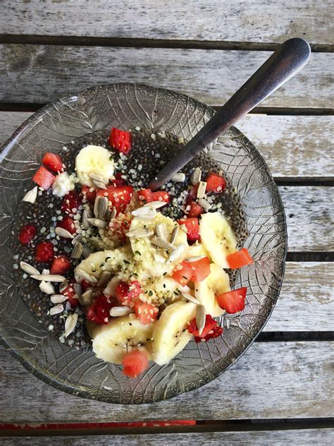 Breaking Eggs Naked Eggs