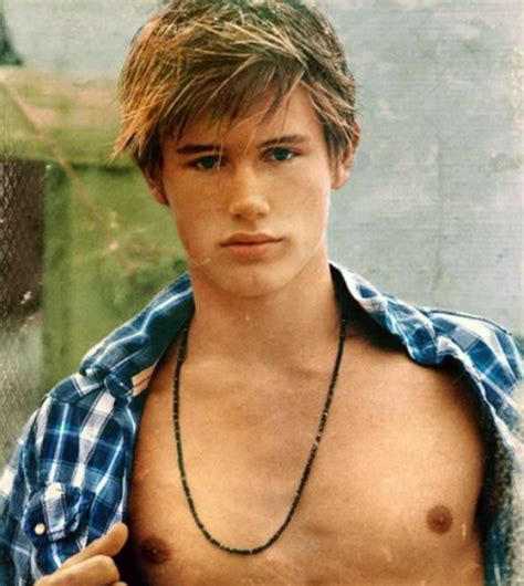 Gay Cultes Des Anges Pour La Semaine