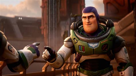 200 Buzz Lightyear Wallpapers