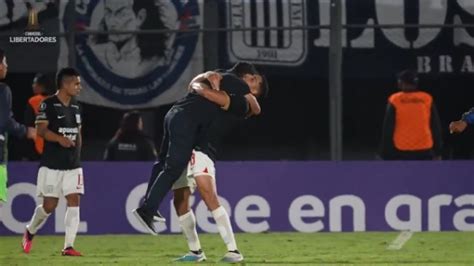 Alianza Lima así fue el eufórico festejo de Guillermo Salas y