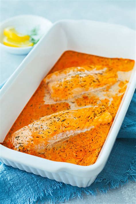 Lachs im Backofen in Sahne Soße einfaches Gratin Rezept