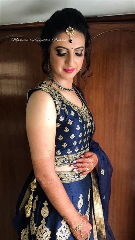 Apoorva Looks Ravishing For Her Sangeet Ceremony In A Gold And Navy