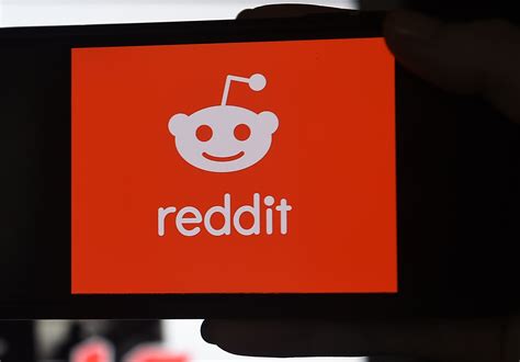 One in every ten Reddit users publish toxic posts, researchers suggest