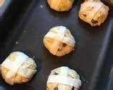 Angol mazsolás zsemle Hot cross bun Angelika Ambrus receptje Cookpad receptek