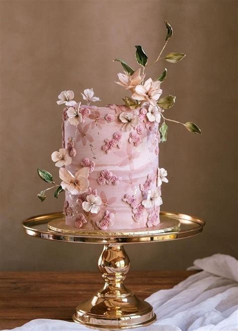 Pin By SANDRA NOVAK On Cake Decorating XIV In 2024 Floral Cake