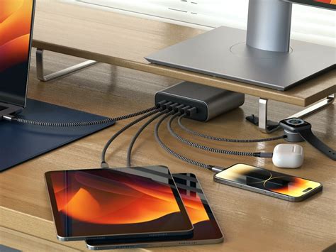 Satechi W Port Pd Gan Charger Is A Fast Charging Powerhouse Device