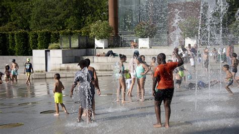 Canicule Quatorze départements de l Ile de France et du Centre Val de