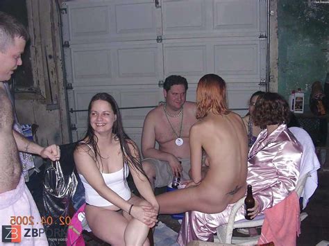 Some Home Swinger Joy ZB Porn