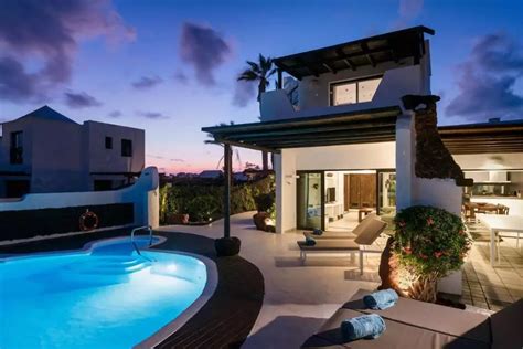 Luxury Villas in Lanzarote | Book Your Dream Getaway Today