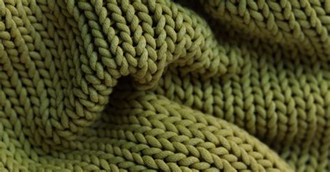 Knit Vs Woven Fabrics Key Differences Explained Green Nettle Textiles