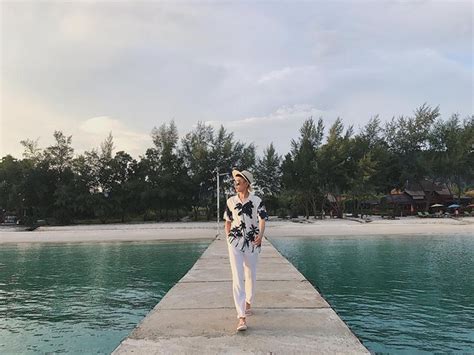 Ngắm dàn hot boy trường quốc tế mười phân vẹn mười