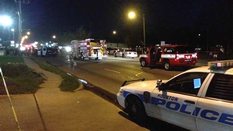 One Dead After Major Two Car Accident In Southeast Houston Abc13 Houston