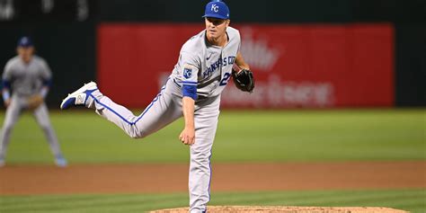 Zack Greinke Strong In Royals Return Off Injured List