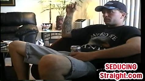 Homemade Str Tattooed Guy Gets BJ And HJ By Amateur Gay BoyFriendTV