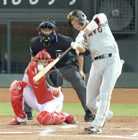 【巨人】坂本勇人 右翼フェンス直撃のタイムリー二塁打で通算2000安打まであと32本 スポーツ報知